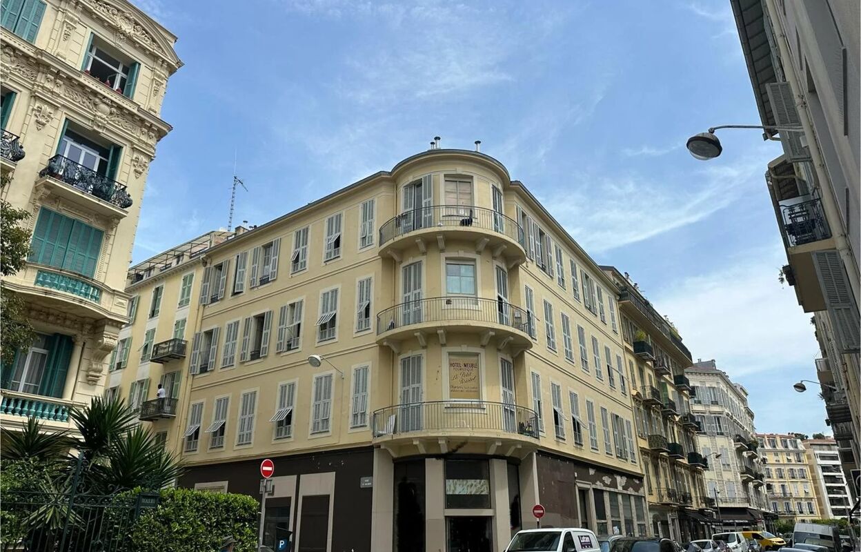 commerce  pièces 460 m2 à vendre à Nice (06000)