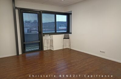 bureau 4 pièces 125 m2 à louer à Fontenay-le-Vicomte (91540)