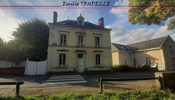 Villa / Maison 8 pièces  à vendre Chartre-sur-le-Loir (La) 72340