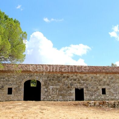 Maison 9 pièces 550000 €