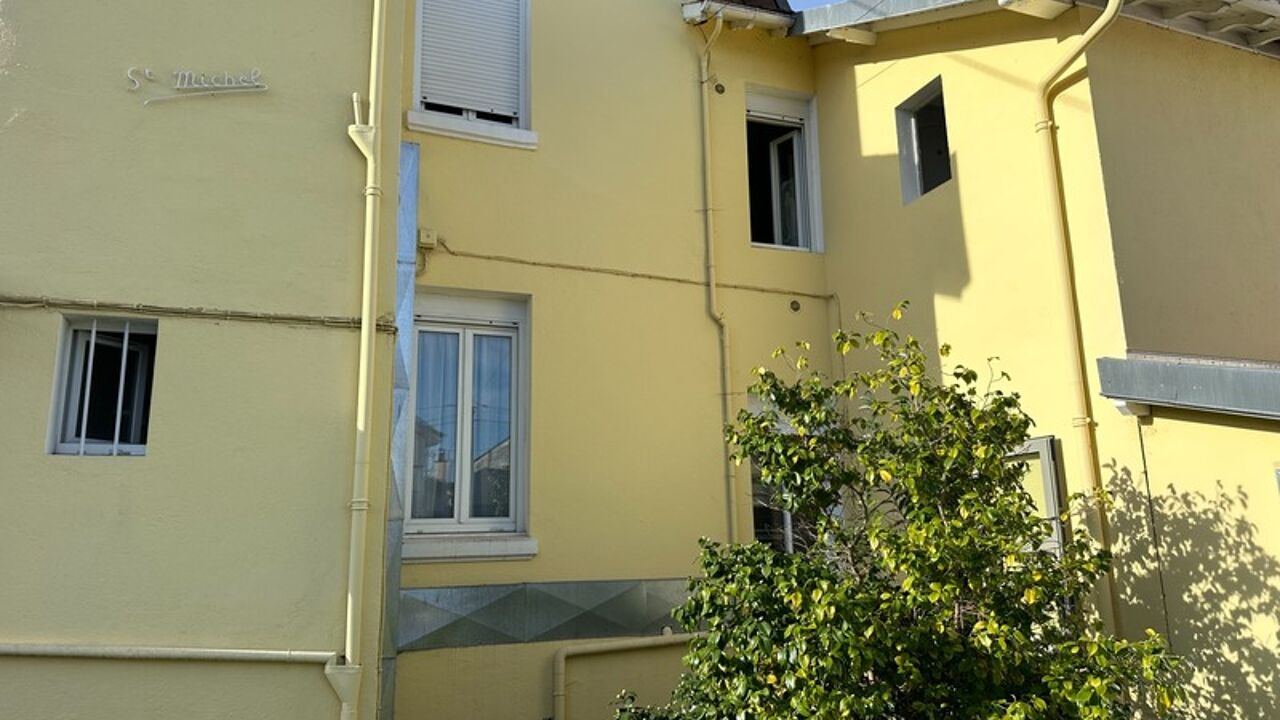 immeuble  pièces 150 m2 à vendre à Lourdes (65100)