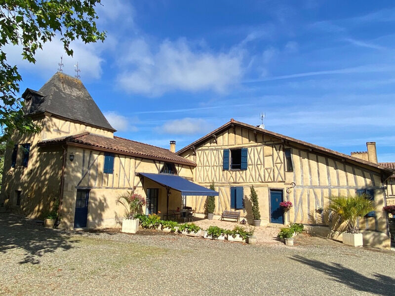 Propriété 14 pièces  à vendre Lupiac 32290