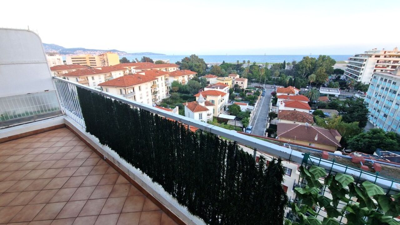 appartement 2 pièces 50 m2 à vendre à Nice (06200)