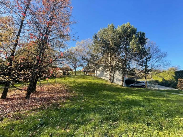 EXCLUSIVITÉ - BESANÇON -DANS CADRE EXCEPTIONNEL TRÈS BELLE PROPRIÉTÉ — photo 1