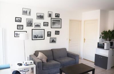 location appartement 790 € CC /mois à proximité de Velaux (13880)