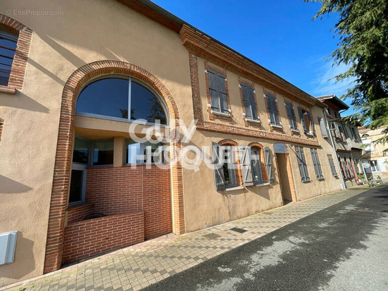 Centre Auterive — photo 1