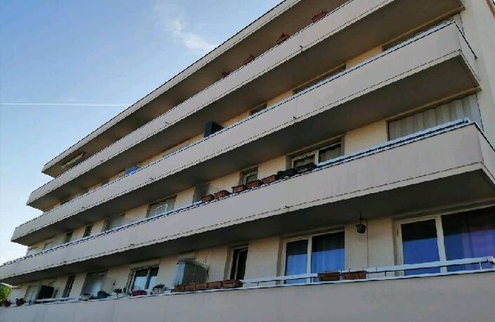 Location appartement 2 pièces 45 m² à Neuilly-Plaisance (93360) — photo 2