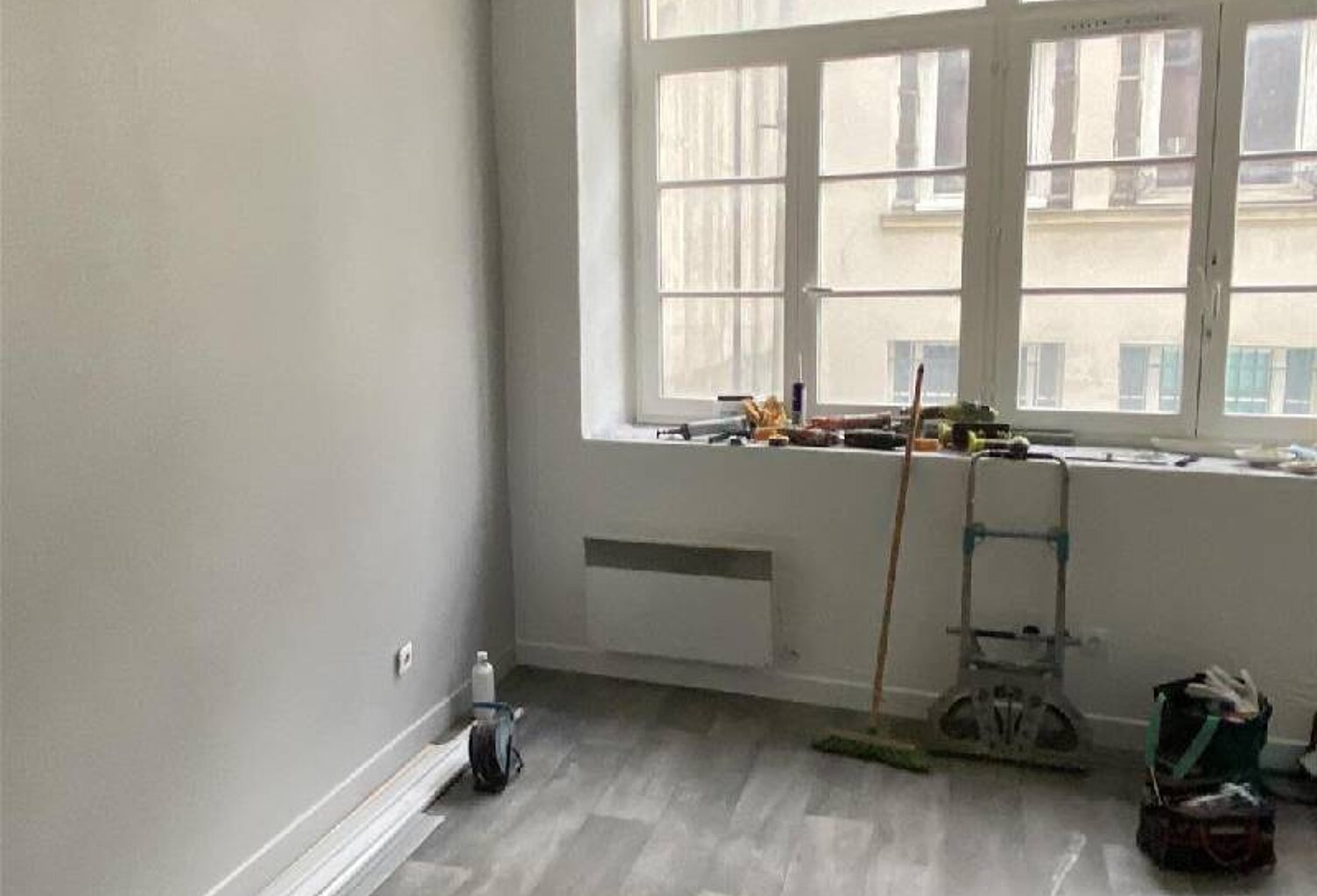 Location appartement 1 pièce 19 m² à Paris 10 (75010) — photo 1
