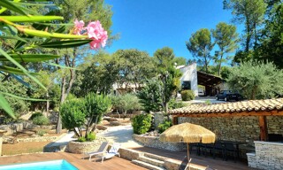 Maison 6 Pièces 220 m² à vendre à Nîmes (30900)