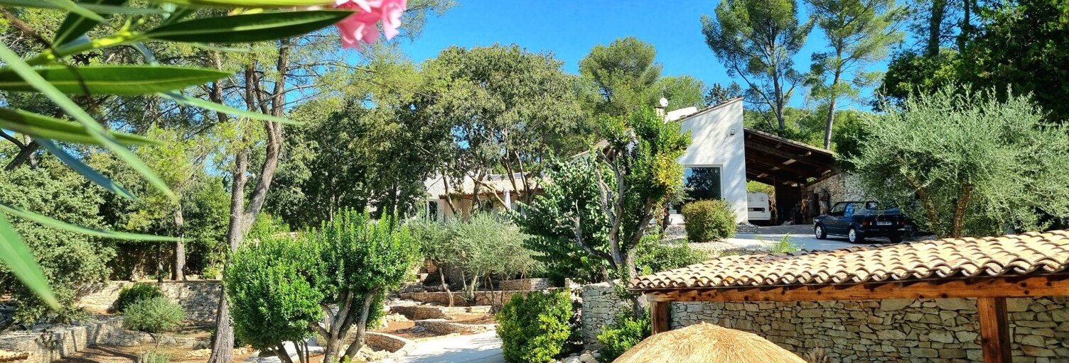 Maison 6 Pièces 220 m² à vendre à Nîmes (30900)