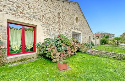 vente maison 420 000 € à proximité de Beaulieu-sous-la-Roche (85190)