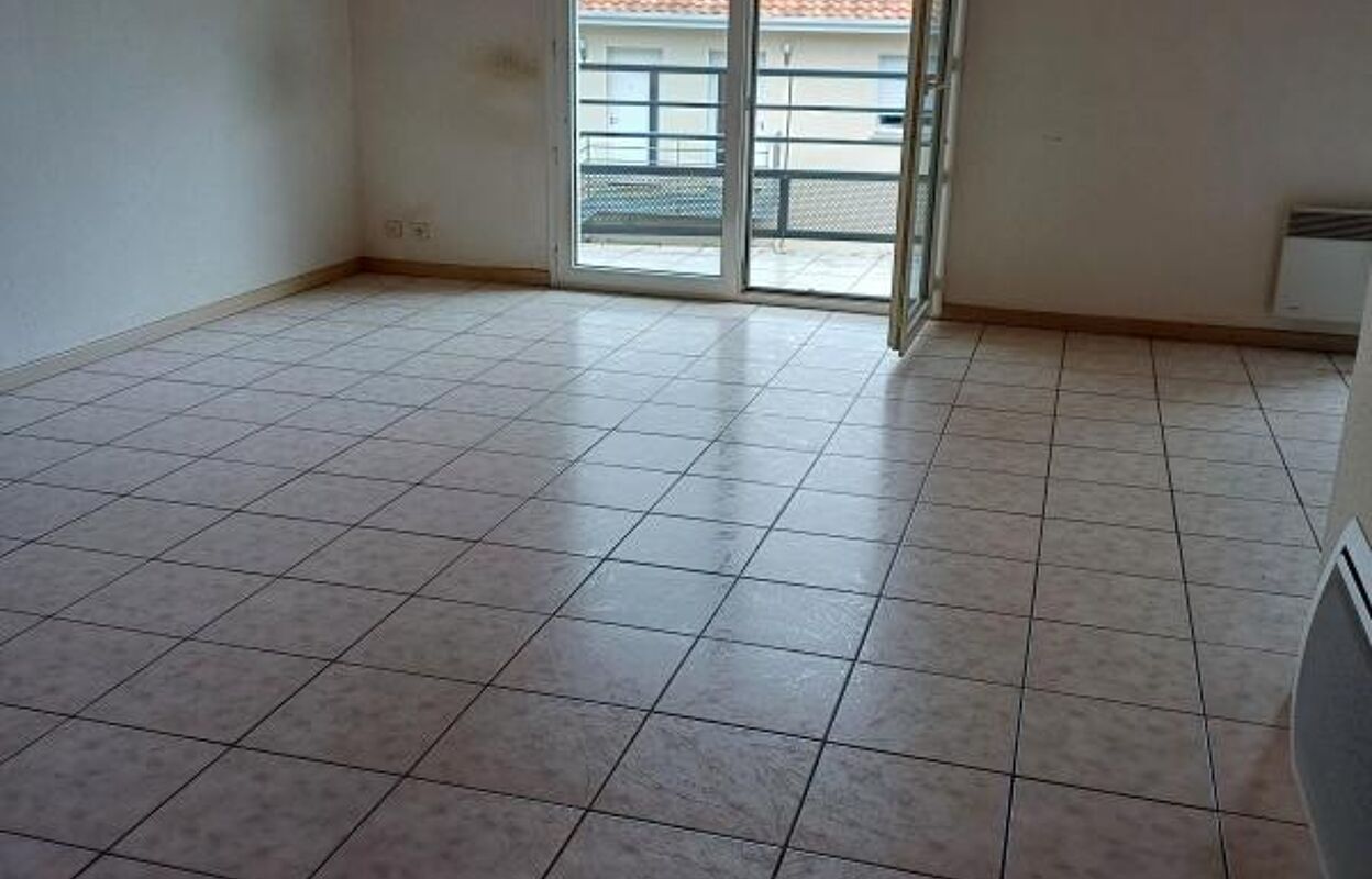 appartement 3 pièces 60 m2 à louer à Saint-Pierre-du-Mont (40280)