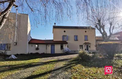 maison 11 pièces 242 m2 à vendre à Varennes-sur-Usson (63500)