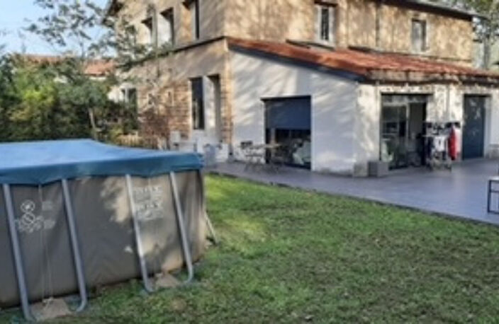 SAINT PRIEST CITE BERLIET : MAISON DE 101 M2 SUR TERRAIN DE — photo 3