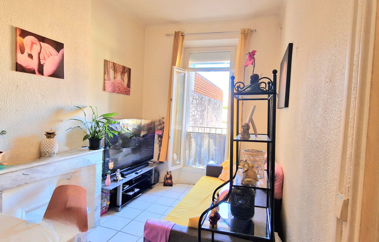 appartement 1 pièces 23 m2 à vendre à Hyères (83400)