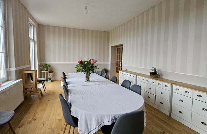 Maison de Maître de caractère d'envrion 227m2 — photo 4