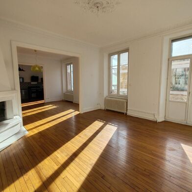 Appartement 6 pièces 162 m²