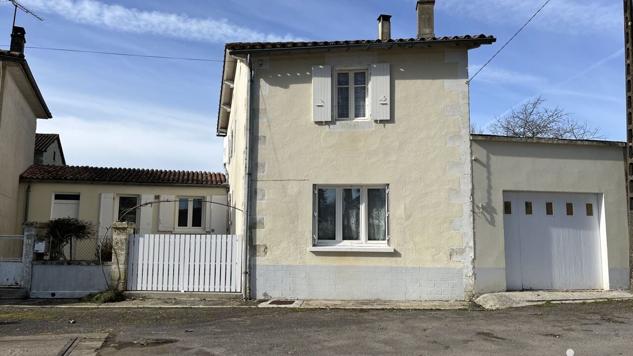 maison 4 pièces 75 m2 à vendre à Saint-Claud (16450)