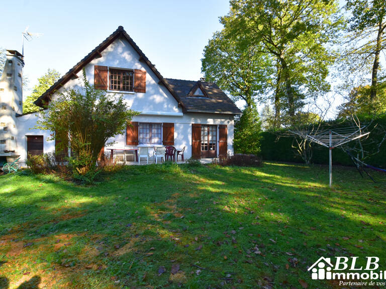 78690 LES ESSARTS LE ROI     Charmante maison de 6 pièces à — photo 1