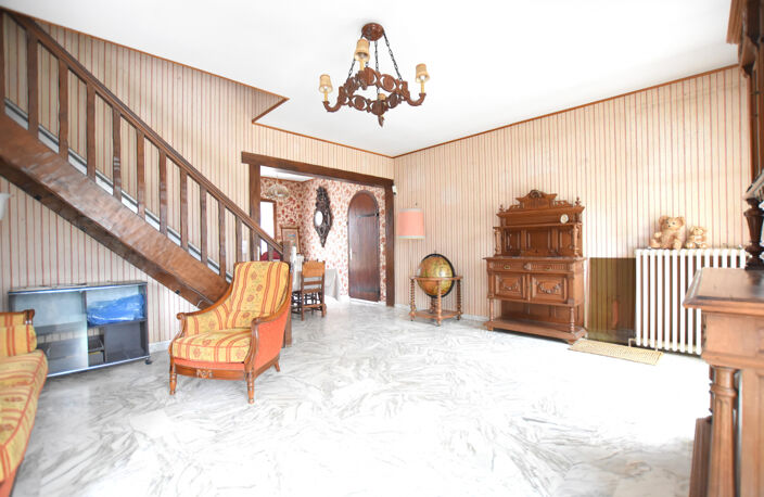 78690 LES ESSARTS LE ROI     Charmante maison de 6 pièces à — photo 4