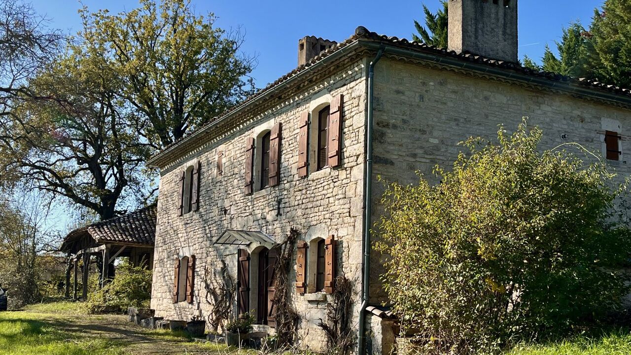 maison 9 pièces 276 m2 à vendre à Cayriech (82240)