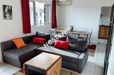 Appartement 3 pièces 890 €