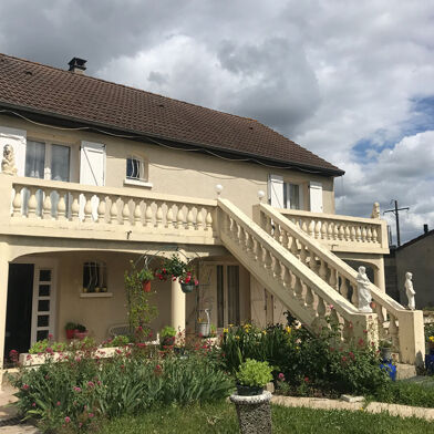 Maison 5 pièces 140 m²