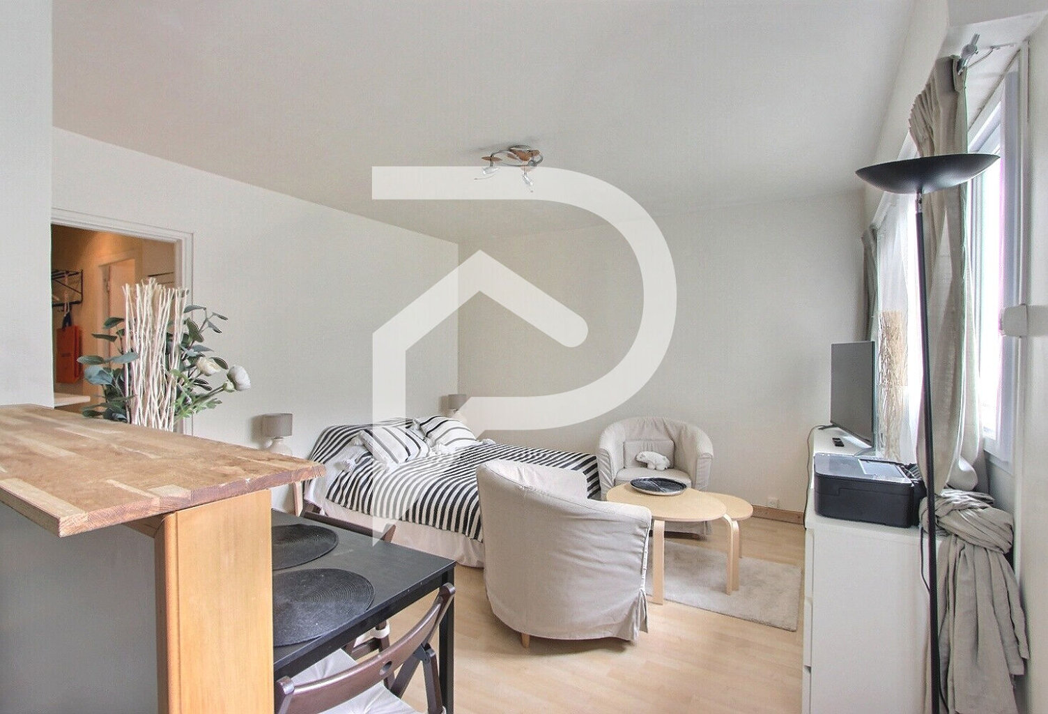 Asnières Sur Seine - Studio 27,75 m2 avec cave — photo 1