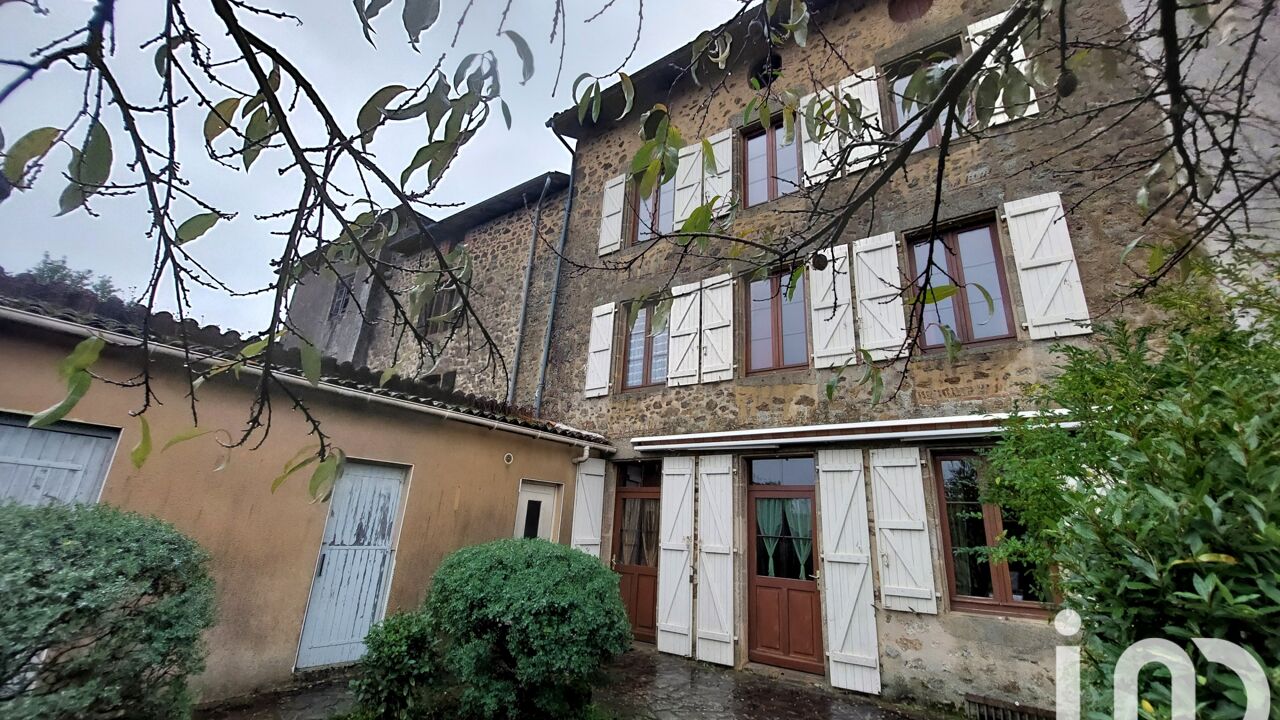 maison 6 pièces 157 m2 à vendre à Rochechouart (87600)