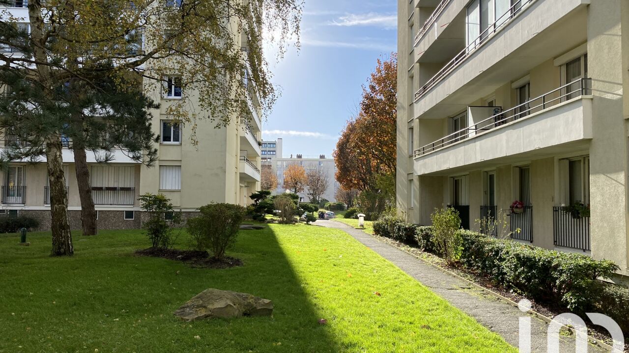 appartement 2 pièces 54 m2 à vendre à Pontoise (95000)