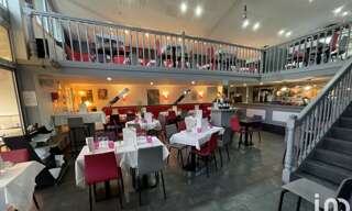 Commerce  200 m² à vendre à Parempuyre (33290)