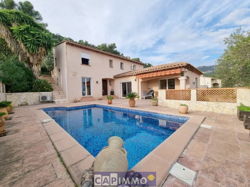 Villa / Maison 7 pièces  à vendre Toulon 83200