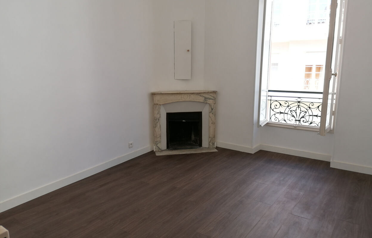 appartement 5 pièces 102 m2 à louer à Nice (06000)