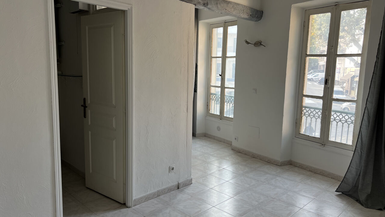 appartement 2 pièces 26 m2 à louer à Saint-Laurent-du-Var (06700)