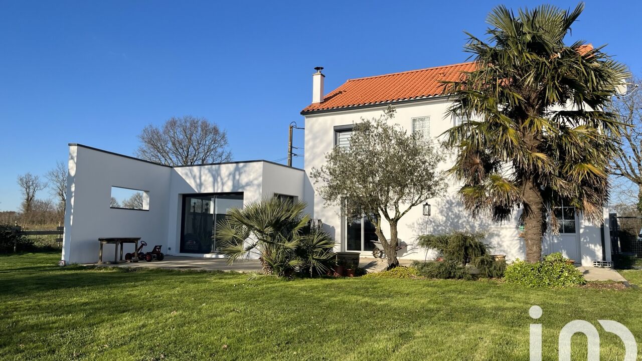 maison 6 pièces 131 m2 à vendre à La Roche-sur-Yon (85000)