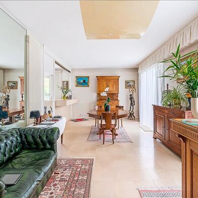 Maison 5 pièces 699000 €