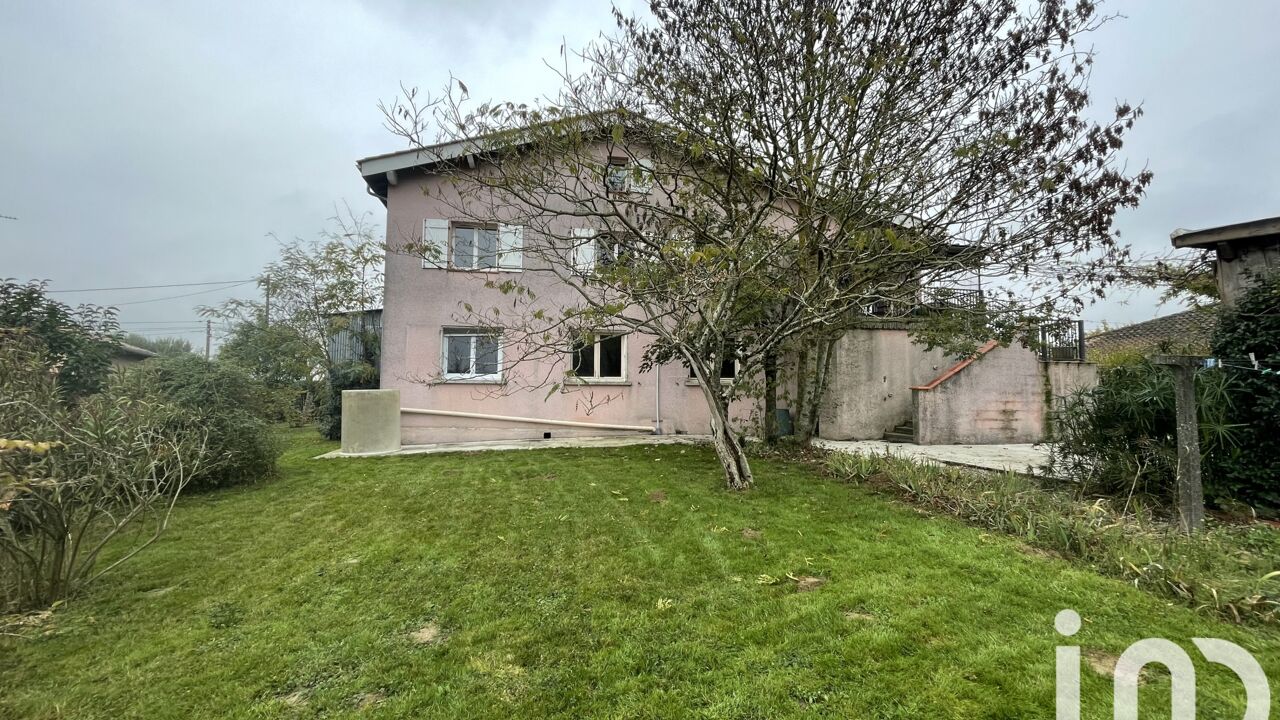 maison 10 pièces 240 m2 à vendre à Cépet (31620)