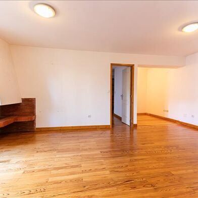 Appartement 4 pièces 223650 €