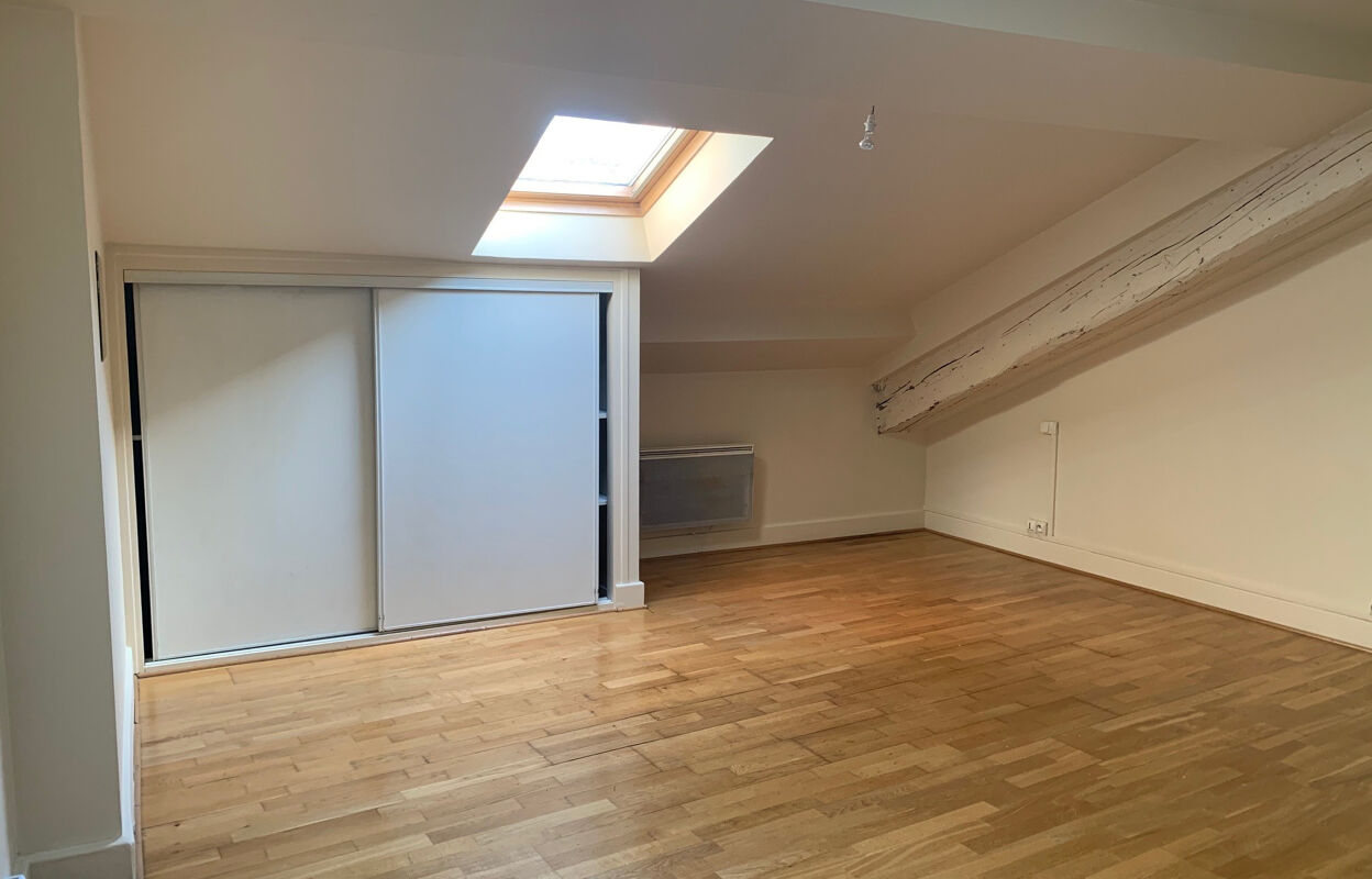 appartement 1 pièces 28 m2 à louer à Lyon 2 (69002)