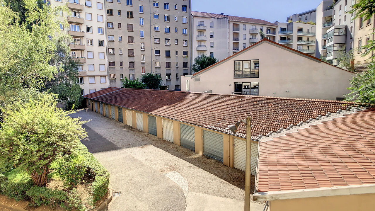 appartement 3 pièces 53 m2 à louer à Lyon 7 (69007)