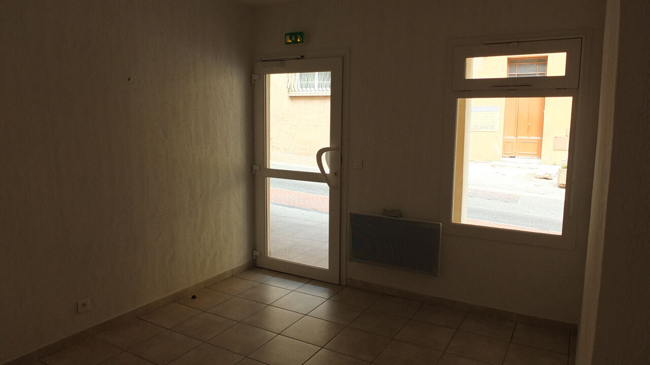 bureau  pièces 69 m2 à vendre à Salernes (83690)