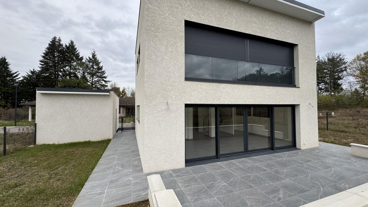 maison 5 pièces 115 m2 à vendre à Charnoz-sur-Ain (01800)