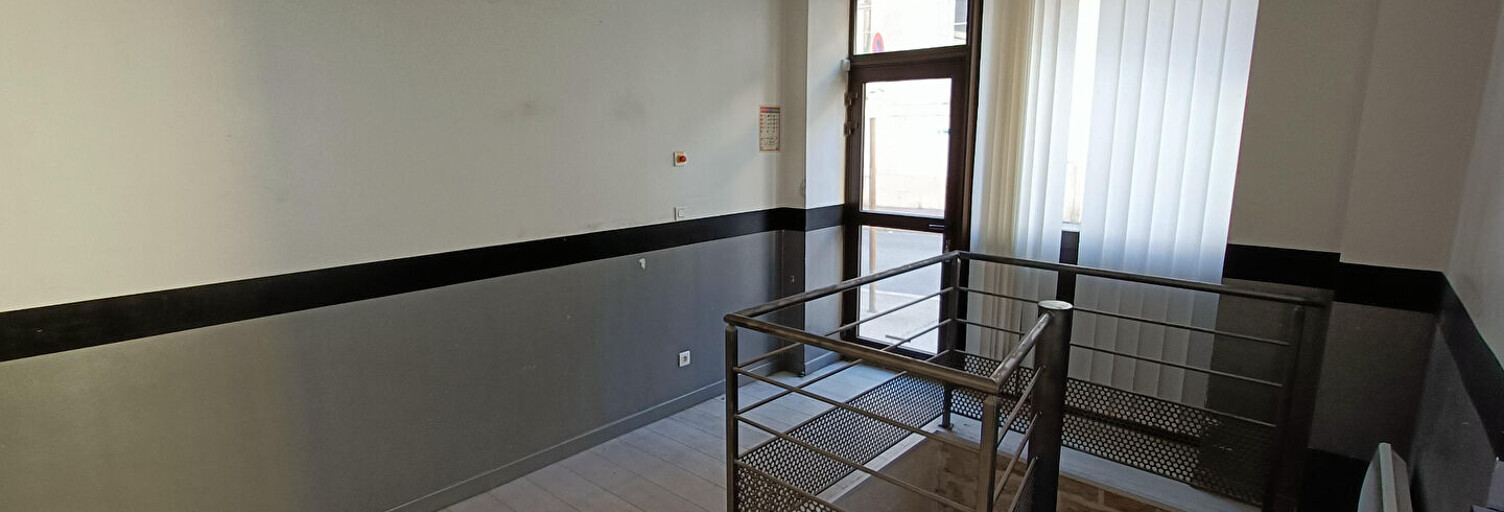 Commerce  65 m² à louer à Dijon (21000)