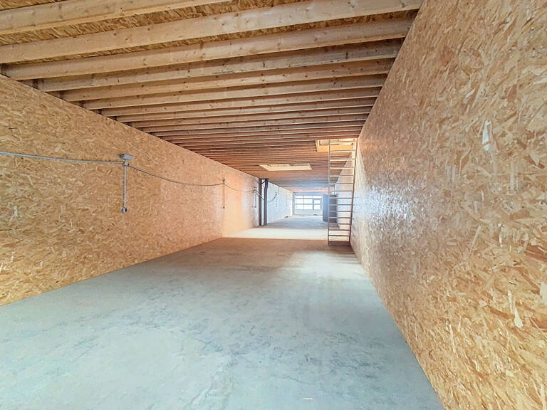 Local d'activité Longvic 170 m2 — photo 1