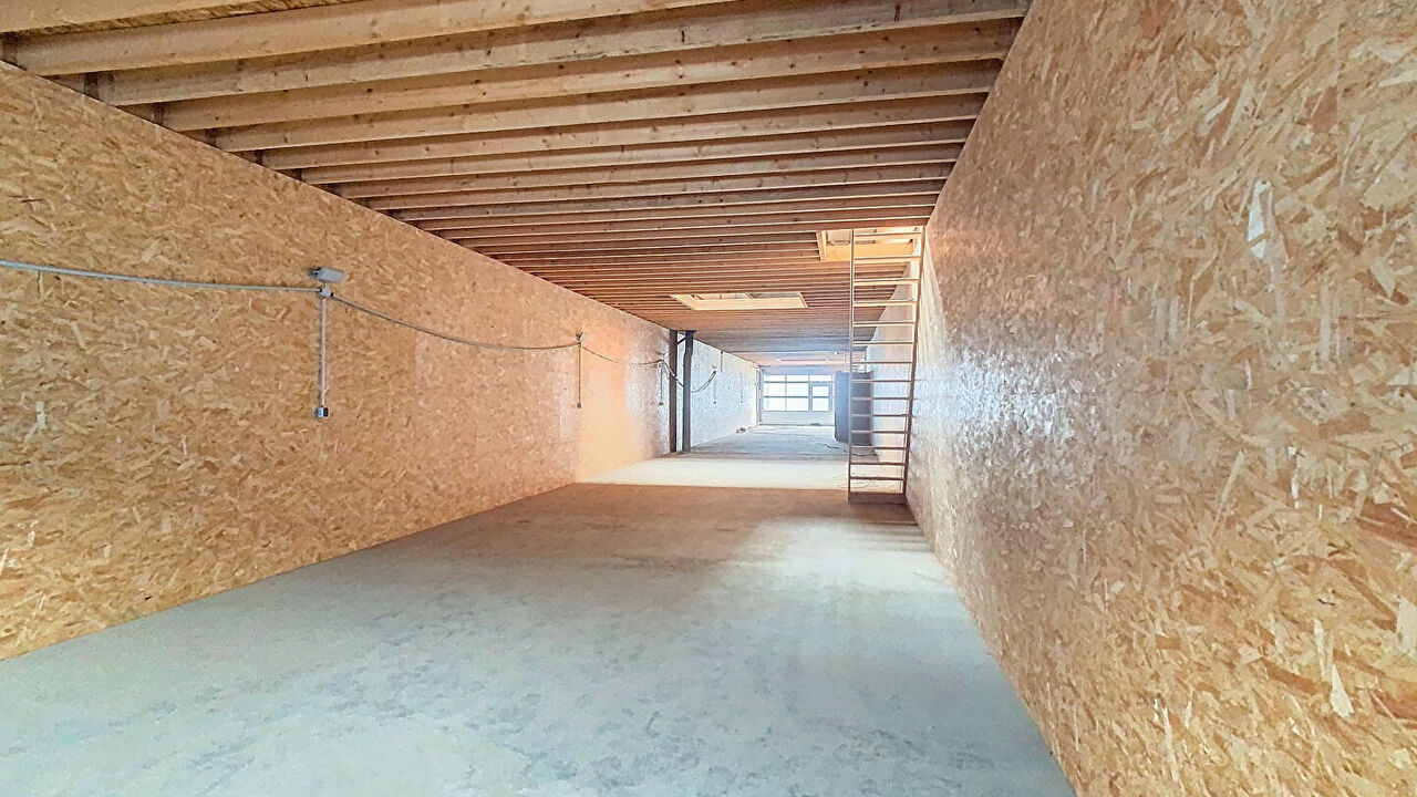 commerce  pièces 170 m2 à louer à Longvic (21600)