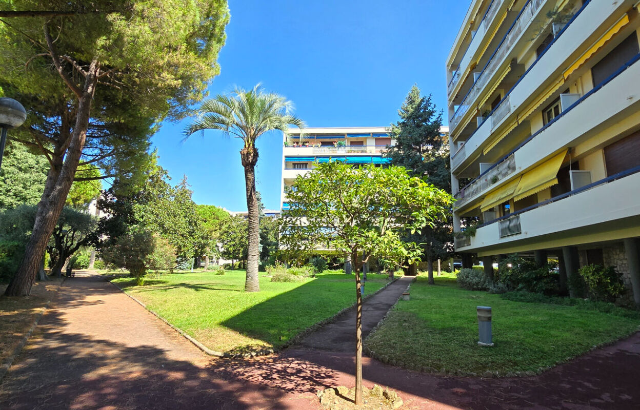 appartement 4 pièces 103 m2 à vendre à Nice (06000)