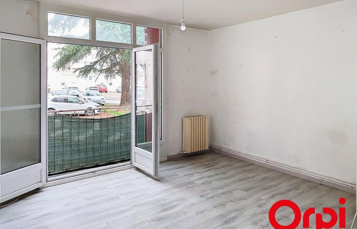 appartement 3 pièces 51 m2 à vendre à Montluçon (03100)