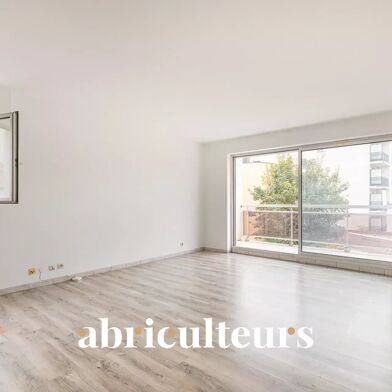 Appartement 1 pièce 66 m²