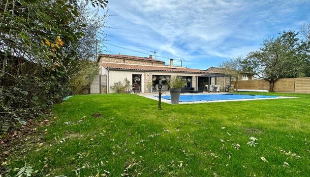 Villa / Maison 7 pièces  à vendre Bruffière (La) 85530