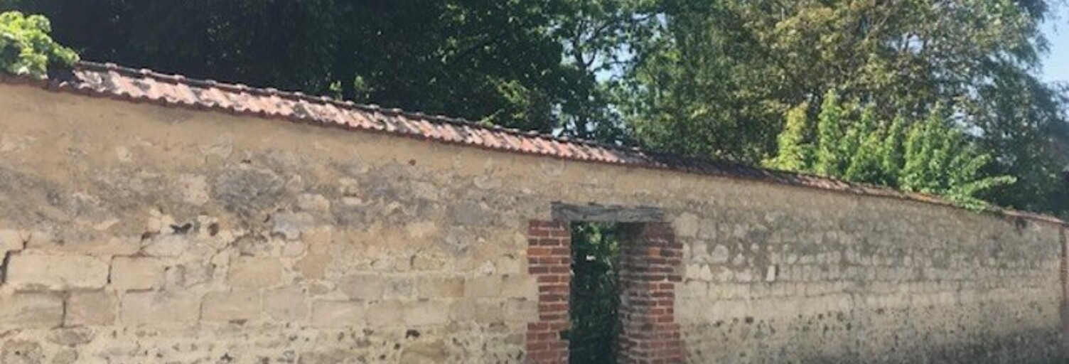 Terrain  685 m² à vendre à Grisy-les-Plâtres (95810)